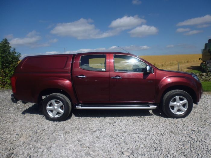 Second Hand Isuzu Dmax 2.5TD Yukon Double Cab 4x4 for sale in
