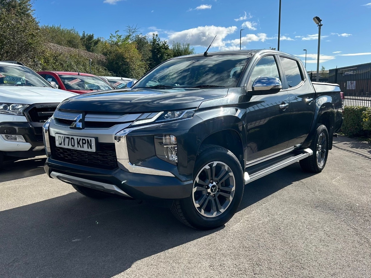 2020 Mitsubishi L200