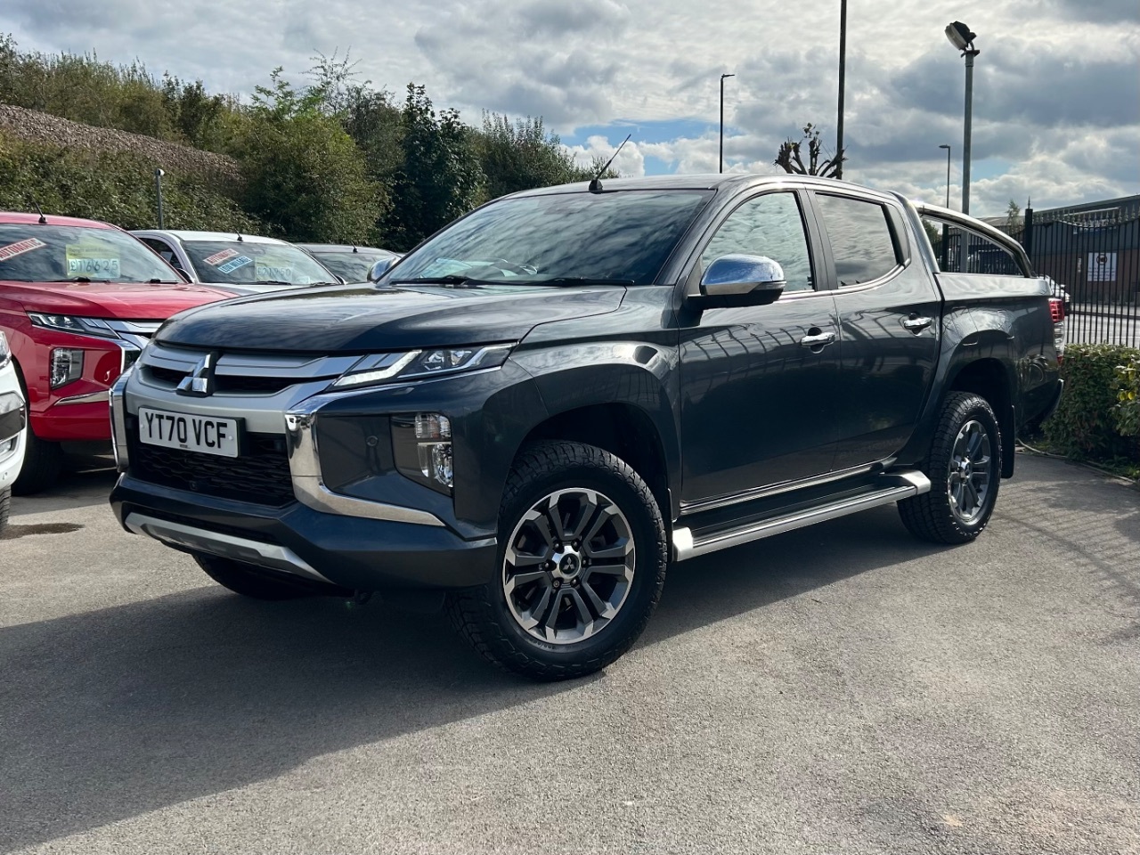 2020 Mitsubishi L200