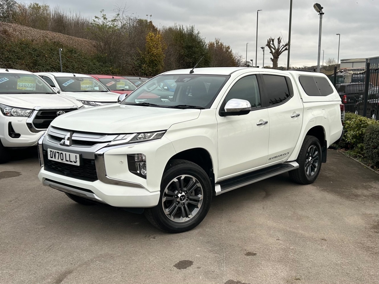 2020 Mitsubishi L200