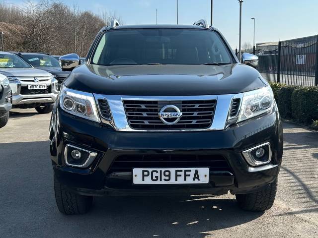 2019 Nissan Navara Double Cab Pick Up Tekna 2.3dCi 190 4WD